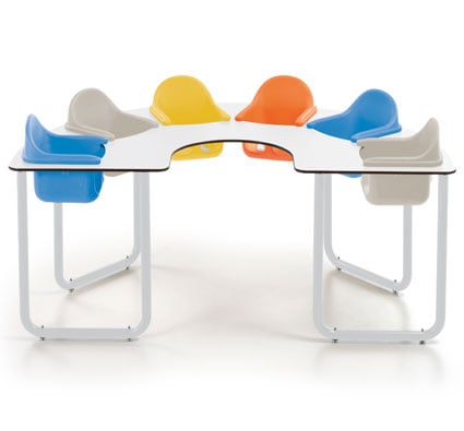 Table collective pour 6 bébés blanc / multicoloris