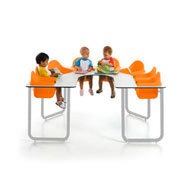 Table collective pour 8 bébés blanc / mandarine