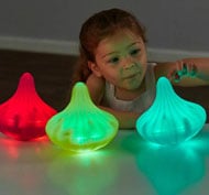 Toupies rotatives avec jeu de lumière
