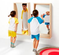 Ensemble de miroirs muraux acryliques aux reflets distordus